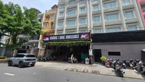 Hoàng Long Massage